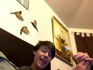 master_devlin's webcam