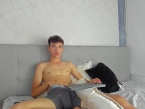 mathew_lee7's webcam