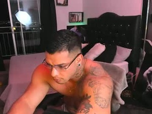 mathews_roses's webcam