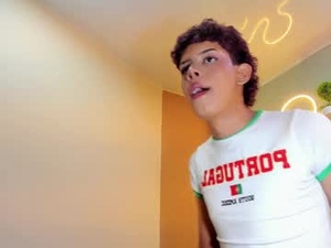 matty_jhons's webcam
