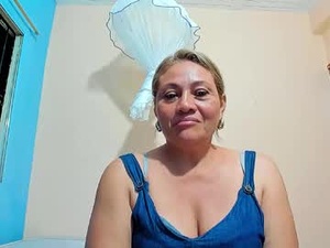 maturealice_'s webcam