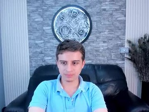 max_thunder_'s webcam