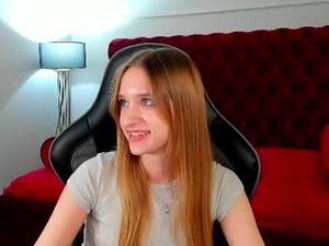 mayalune's webcam