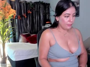 meri_torres's webcam