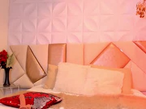 mia_lure's webcam