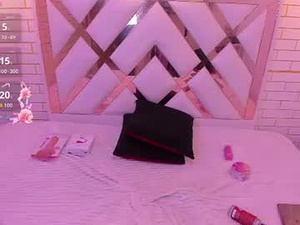 mia_petite18's webcam