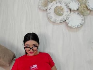 mia_white___'s webcam