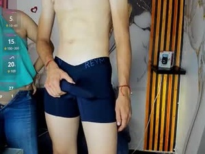 miabella_and_max's webcam