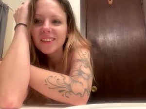 michiheartaaron503780's webcam