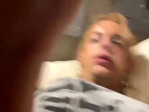 mickisofine's webcam