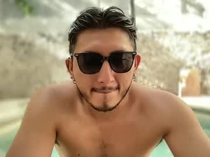 midcg93's webcam