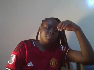 midnightt_curves's webcam