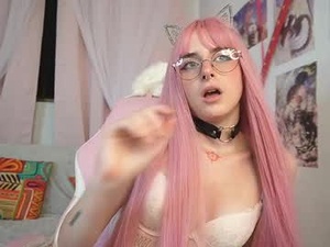 mikascarlet's webcam