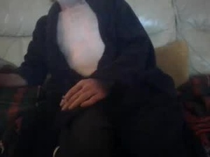 mikecumoveryou's webcam