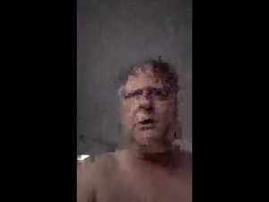 mikelikesicet's webcam