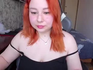 mila_foxxxy's webcam