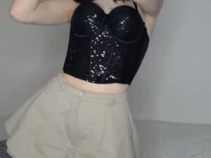 mila_keyy's webcam
