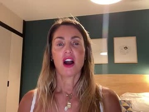milfbbyy's webcam