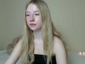 minidiva_'s webcam