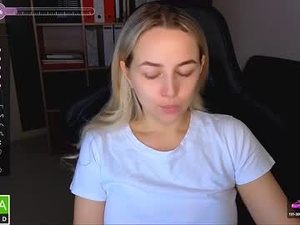 mira_mermayd's webcam
