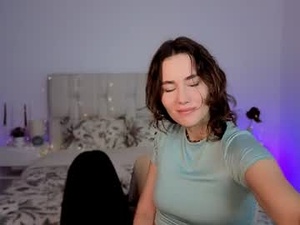 miss_juliaa_'s webcam