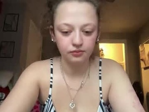 misscognacwoods's webcam