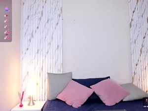 missvioleet's webcam