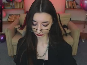 mistress__marcelline's webcam