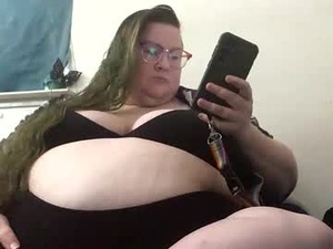 mistress_almira's webcam