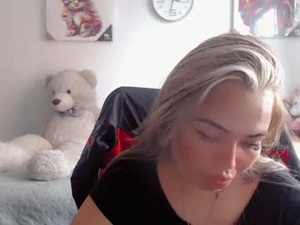 mistress_dominatrix_'s webcam