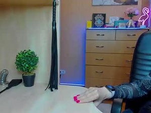 mistress_kristi's webcam