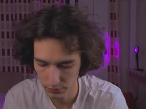 mitchelkors's webcam