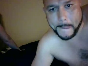 mixedreddzz's webcam
