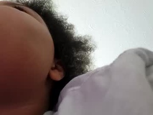 mocha_princess23's webcam