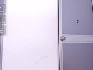 mollydoll_amour's webcam