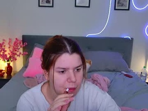 moneyforpeaches's webcam