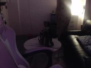 monstercockselfsuck's webcam