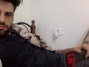 monstercockyolo's webcam