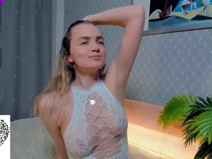 moon_puzzles's webcam