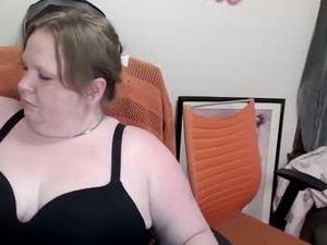 mrhollywoodchats's webcam