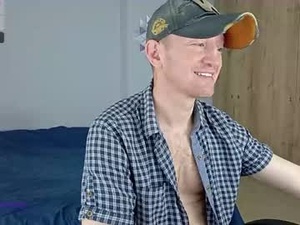 mrkevinxxx's webcam