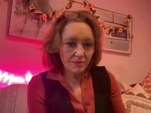 mumandminidesires's webcam