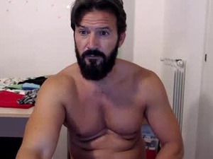 muscleshow76's webcam