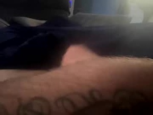 mysteriouscouple19's webcam