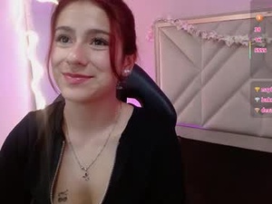 naisha_tay's webcam
