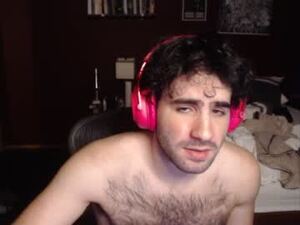 Recent screenshot of nakedcelebii