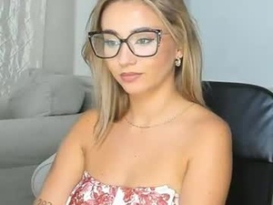 naralux's webcam
