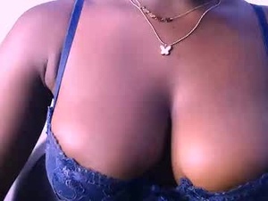 nasty_caramel2023's webcam