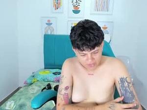 nataly_secret's webcam