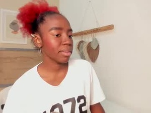 natasha_ebony_'s webcam